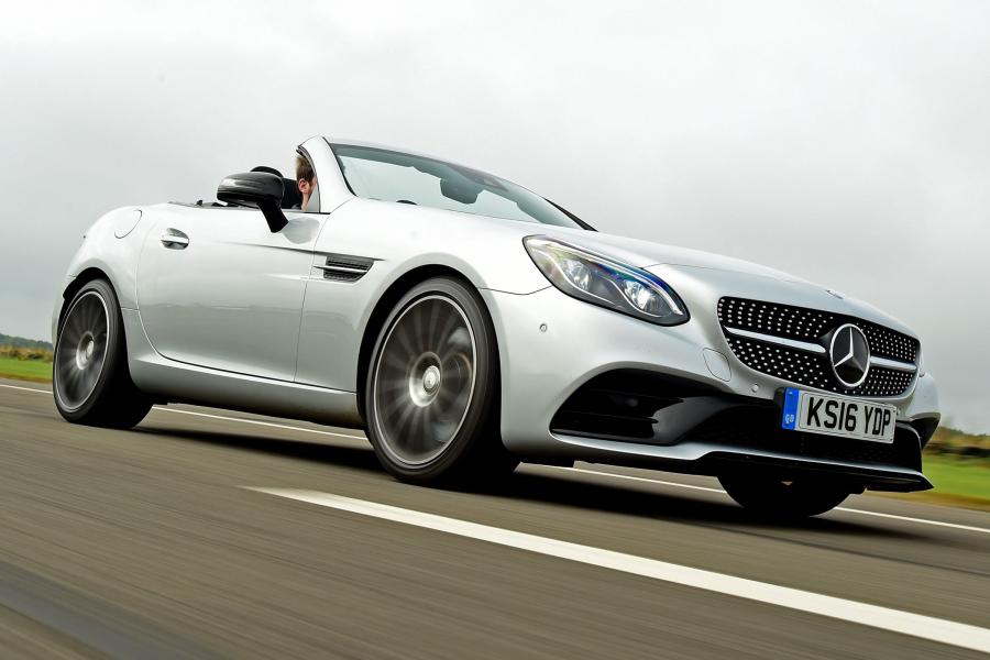  Mercedes-Benz SLC250 d AMG Line 2016 года  (UK) (фото 4 из 9)